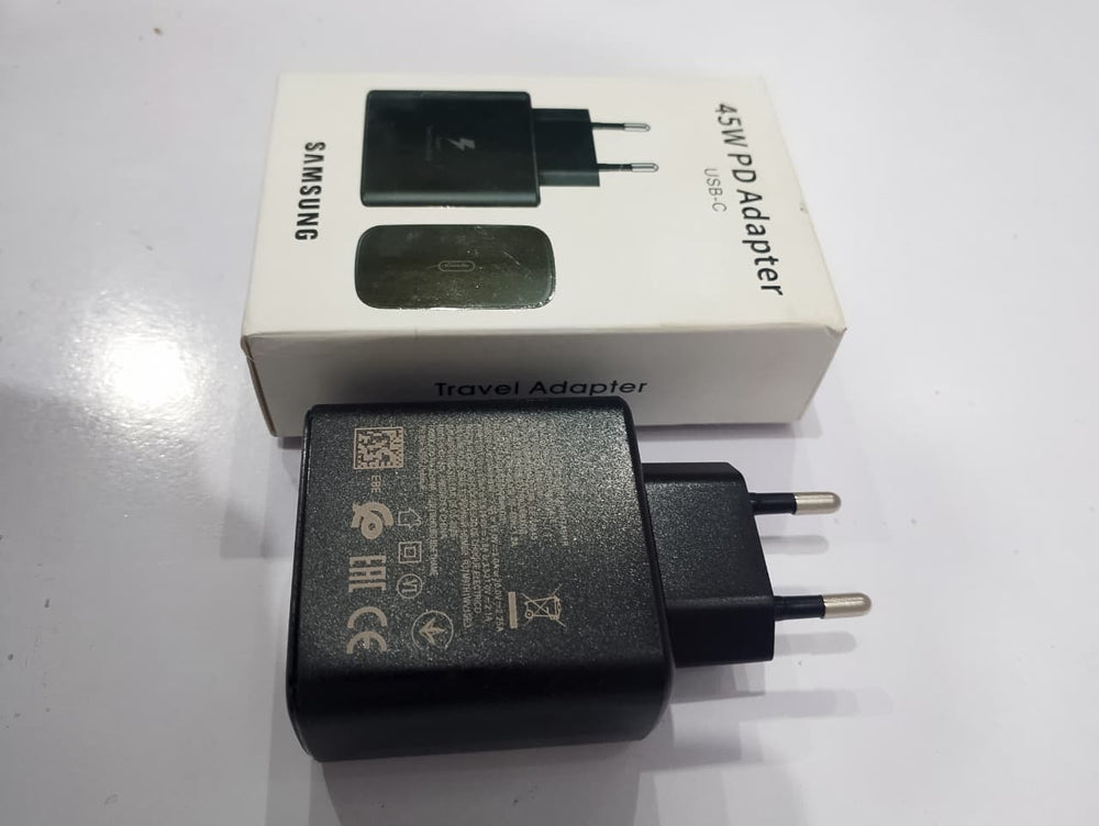 Samsung 45W PD Adapter